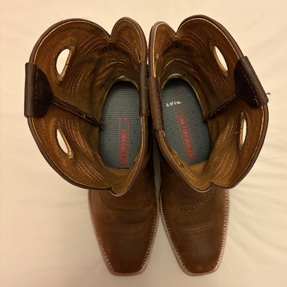 Ariat Cowboy Boots Men’s size 8.5 EE (wide) - Picture 6 of 10